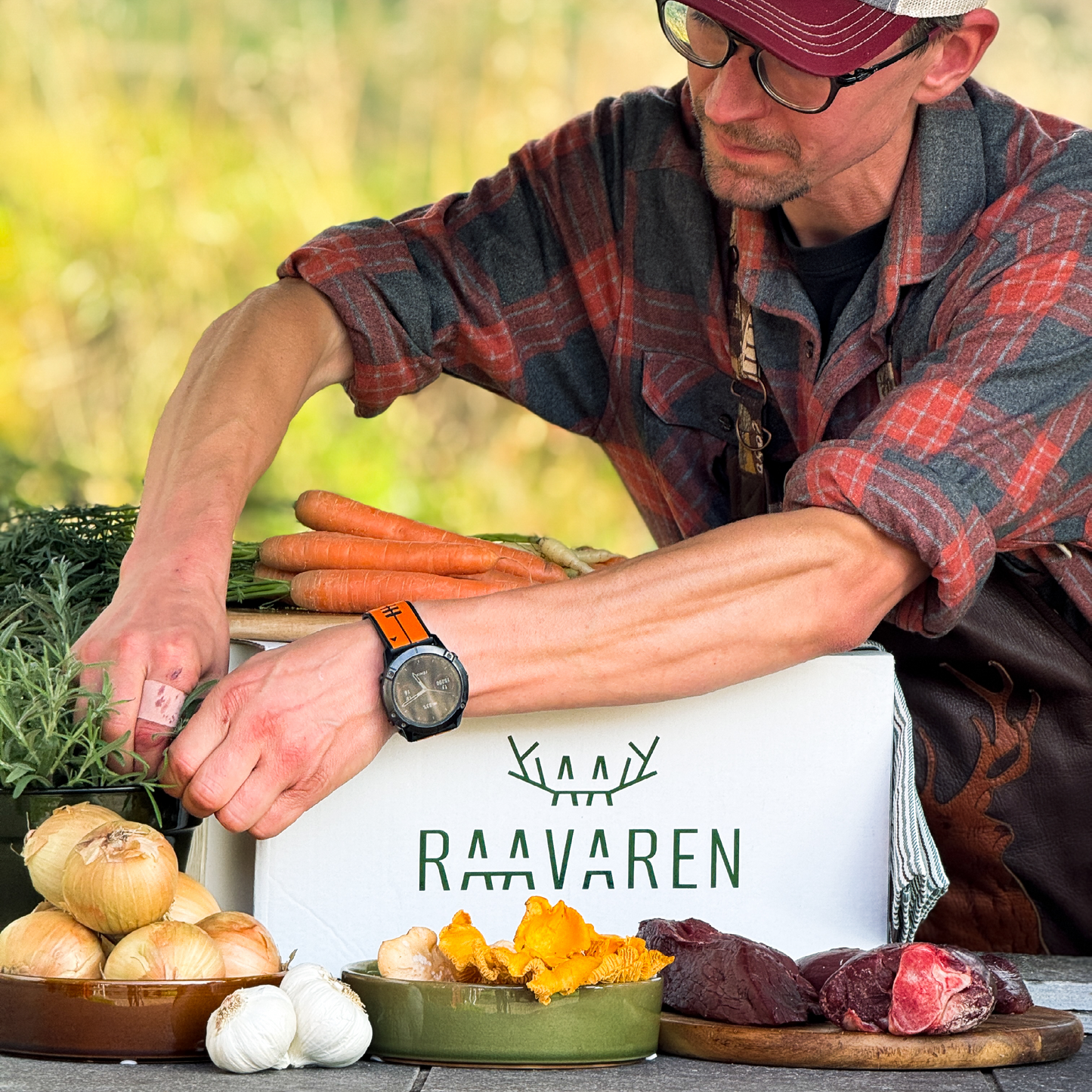 Reinsdyr – Kokekjøtt med bein (4kg pakke)